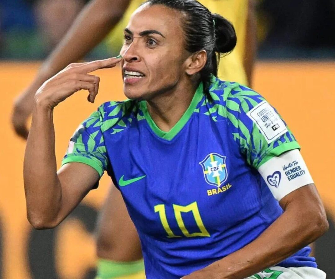 Seleção feminina enfrenta EUA em amistoso crucial pré-Copa
