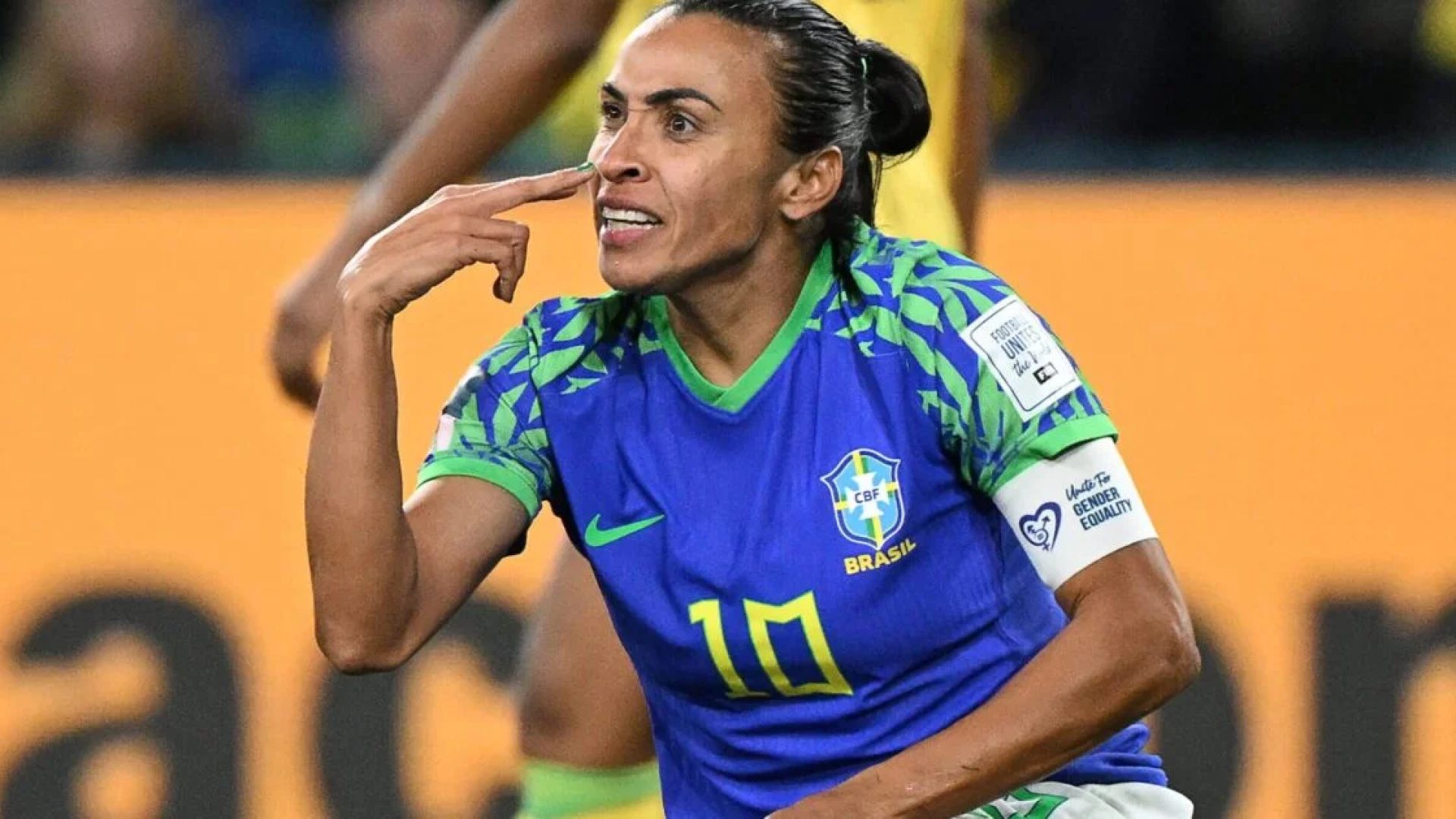 Seleção feminina enfrenta EUA em amistoso crucial pré-Copa