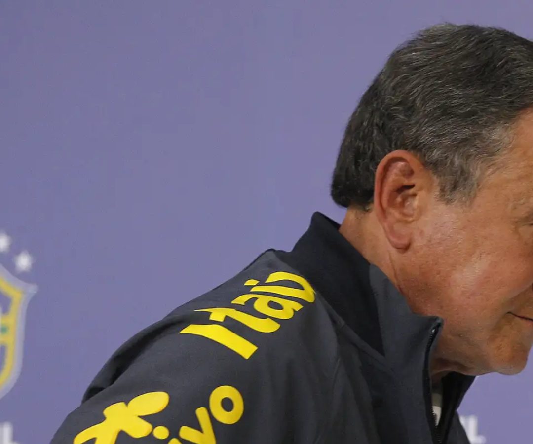 Parreira permanece internado na UTI com quadro de infecção pulmonar