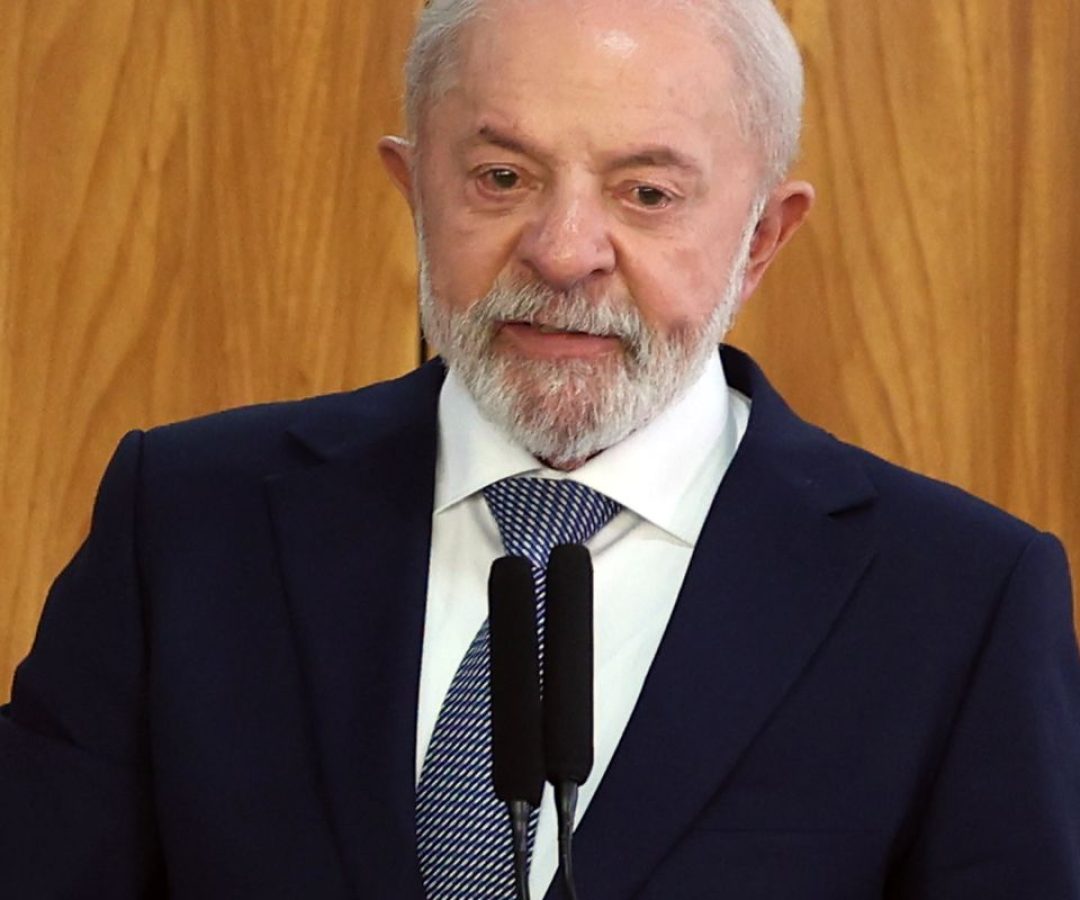 Derrubada de MP é derrota imposta ao povo brasileiro, diz Lula