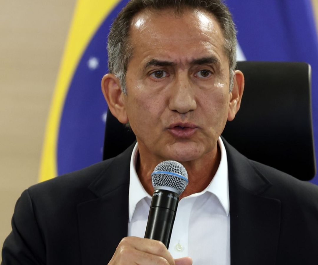 Ainda é impossível mensurar todos os danos do tornado, diz ministro