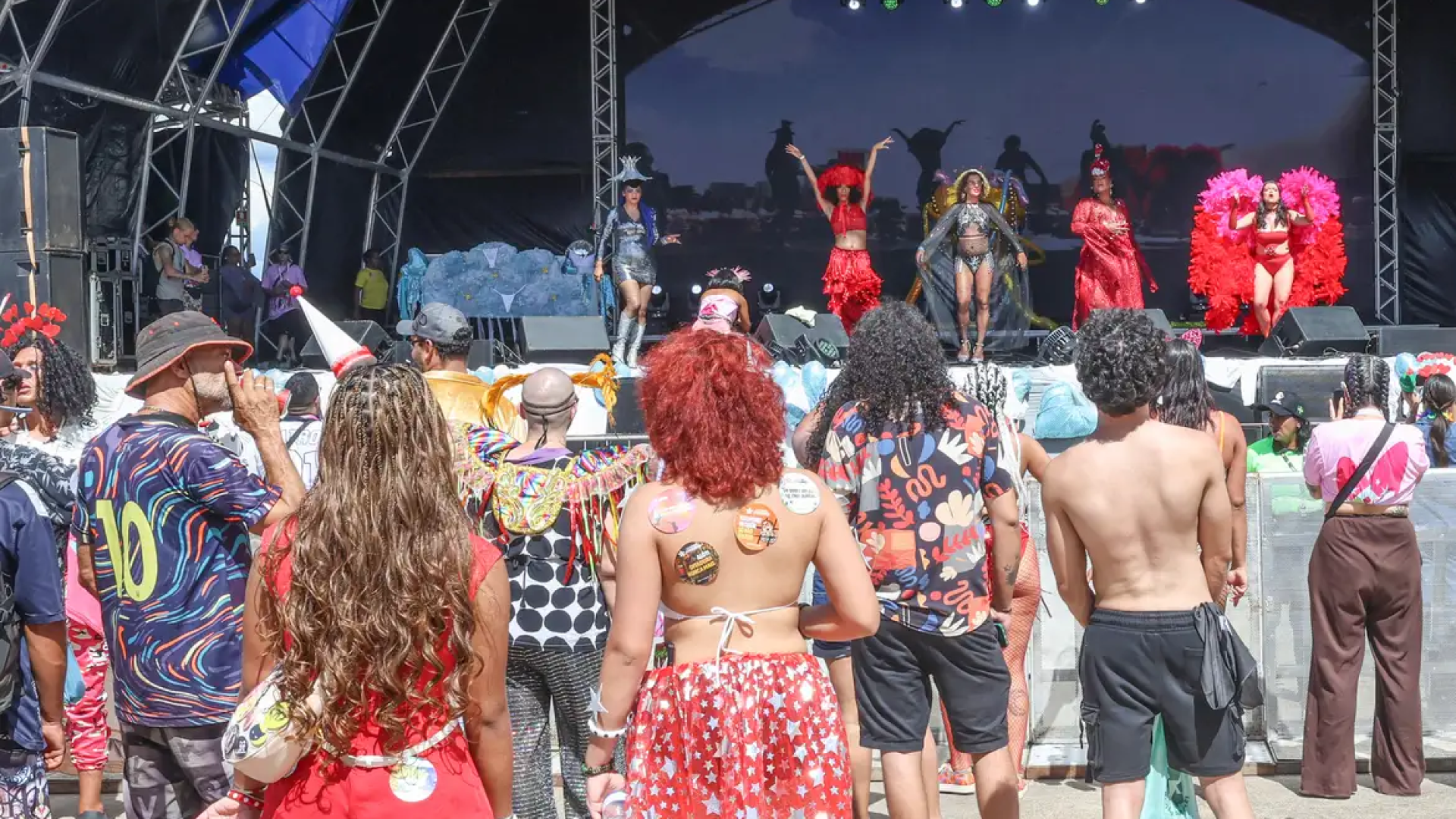 Bloco do Amor realiza 11ª edição com ênfase em diversidade e respeito em Brasília