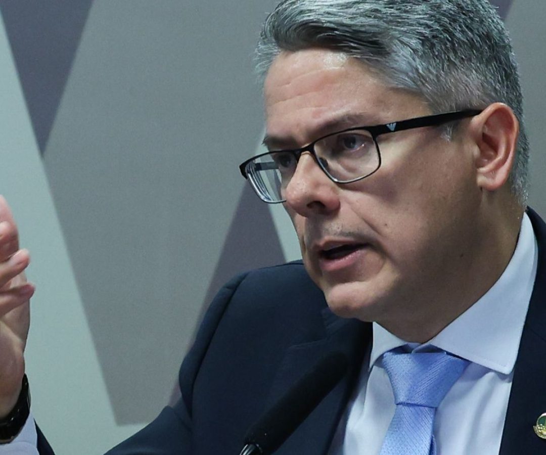 Relatório da CPI do Crime conecta facções com sistema financeiro