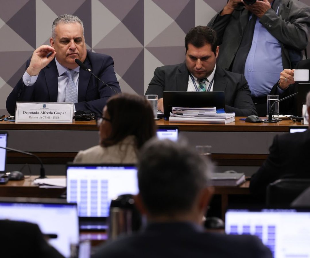 CPMI do INSS rejeita convocar Lulinha e o ministro Jorge Messias