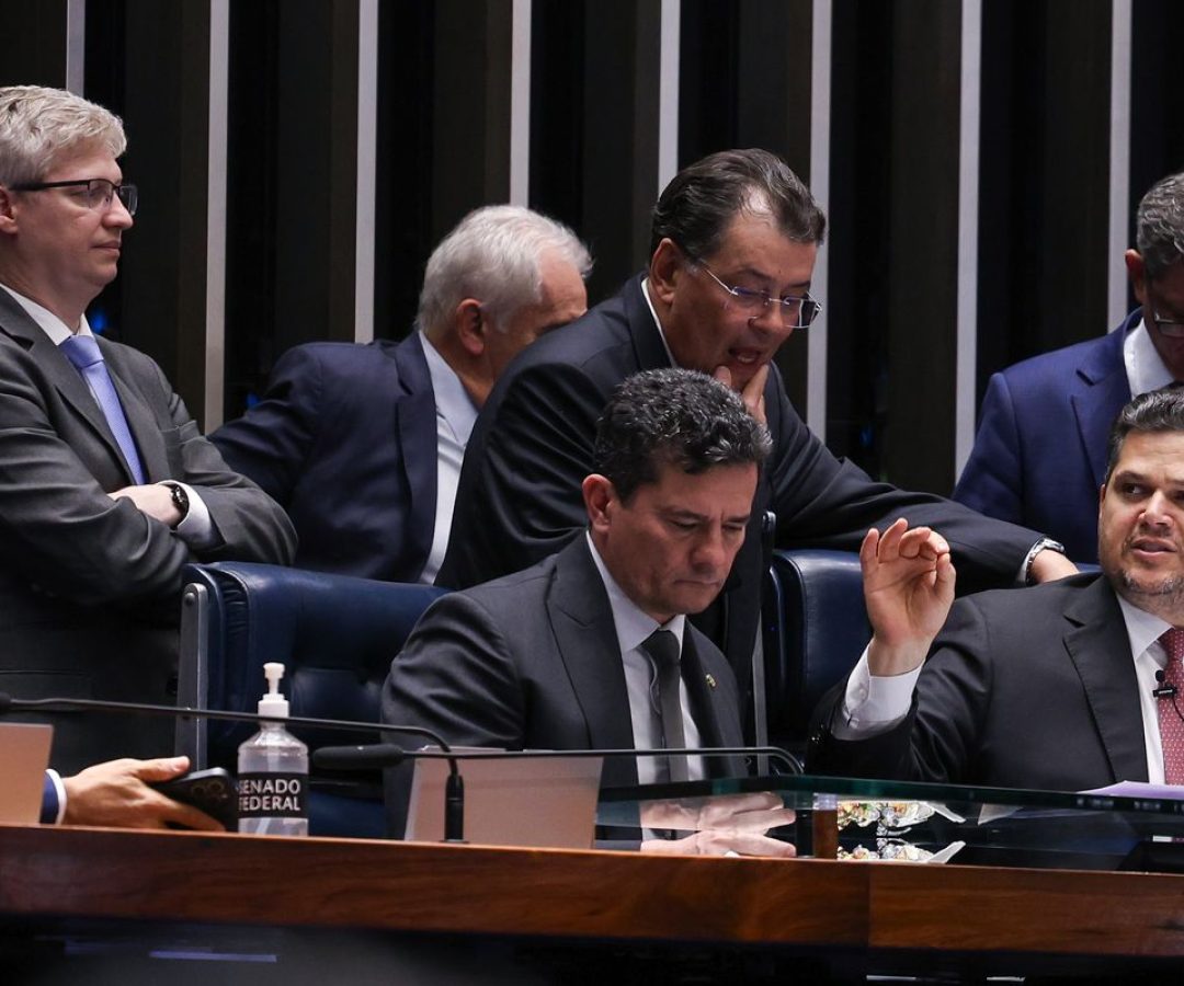 Senado aprova uso do Fundo do Pré-Sal para dívidas do agro