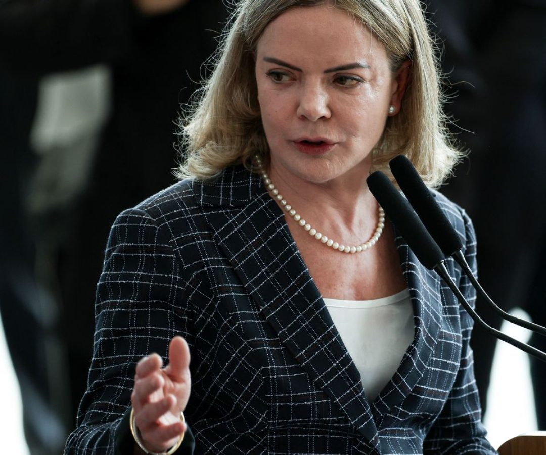 Derrite como relator do PL Antifacção contamina debate, diz Gleisi   