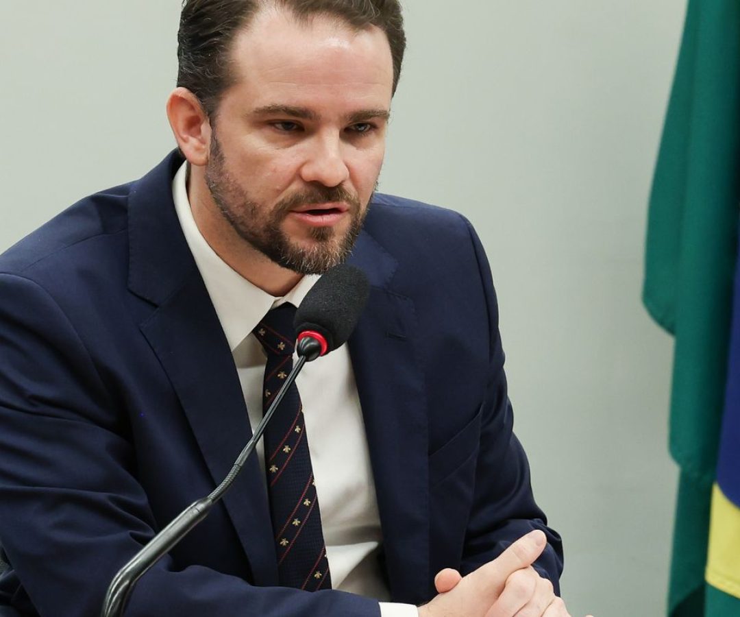 Durigan critica PEC que dá autonomia ao BC por criar “novo Poder"