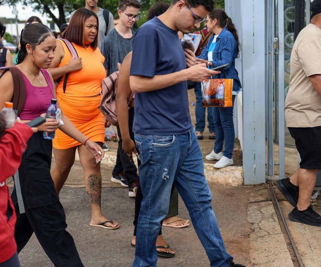 Falta um mês para o primeiro dia de provas do Enem 2025