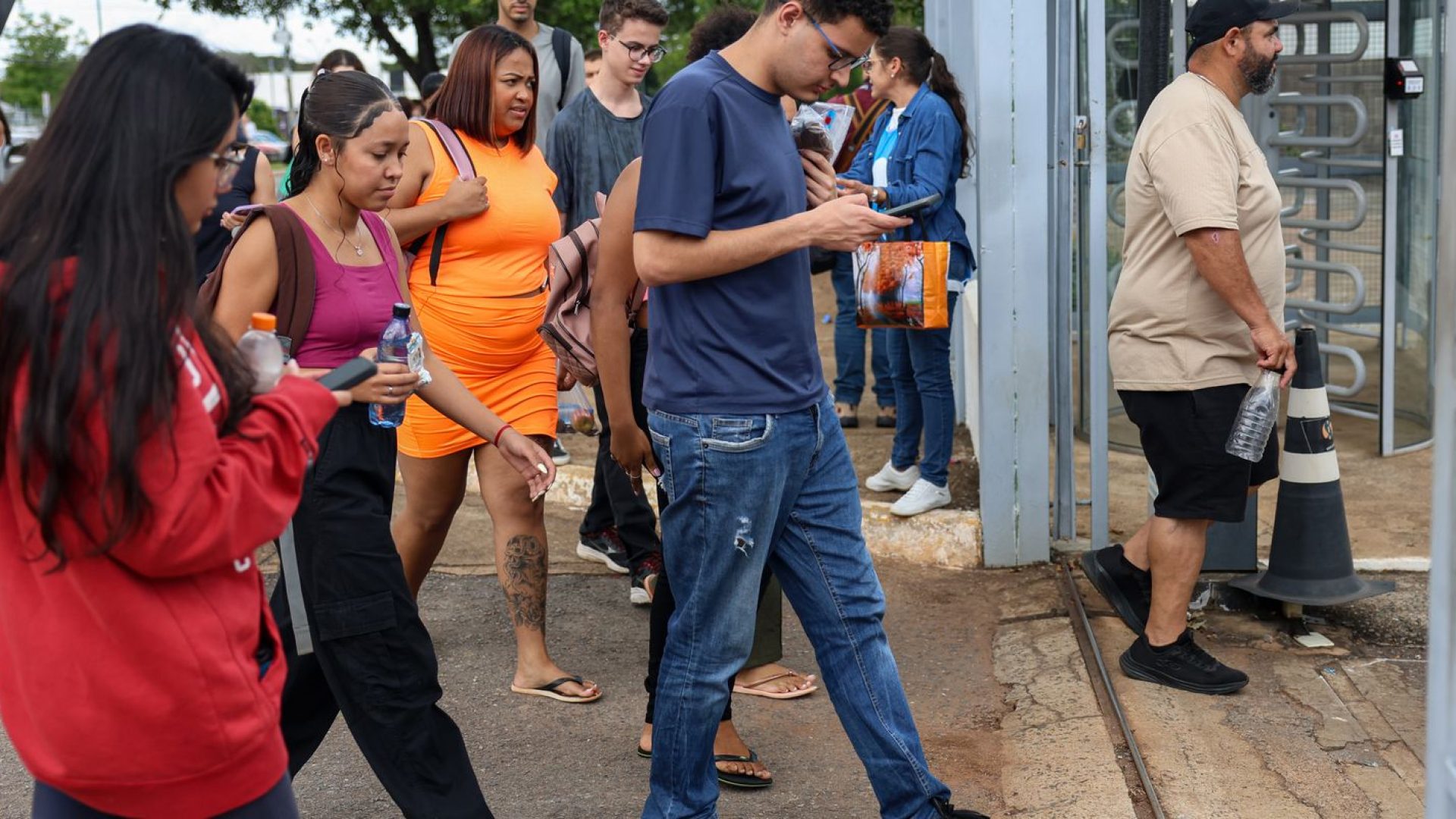 Falta um mês para o primeiro dia de provas do Enem 2025