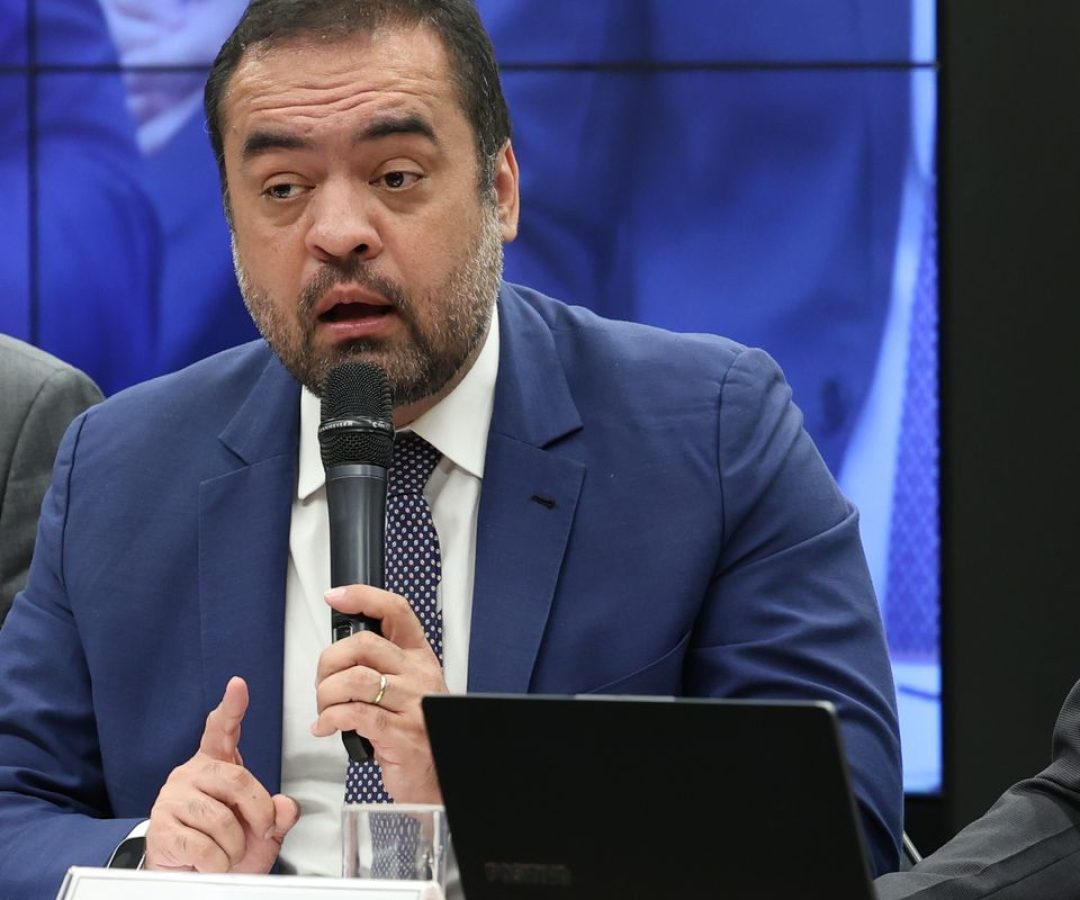 TSE mantém condenação de Claudio Castro à inelegibilidade