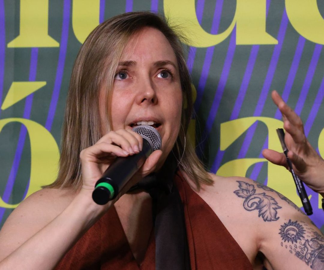 Coletânea reúne poetas invisibilizadas ao longo de quatro séculos