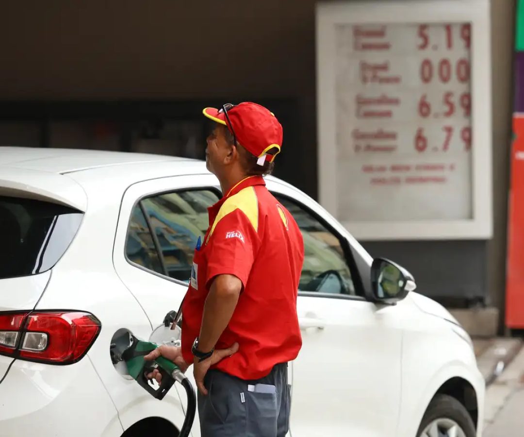 Governo quer converter receitas extras com petróleo em desonerações