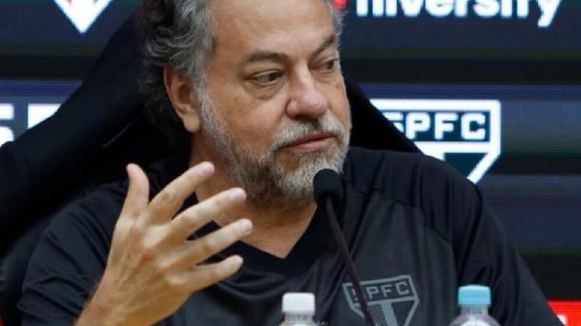 O dia em que tive que bater de frente com Júlio Casares, o cartola que foi ‘impichado’ no São Paulo