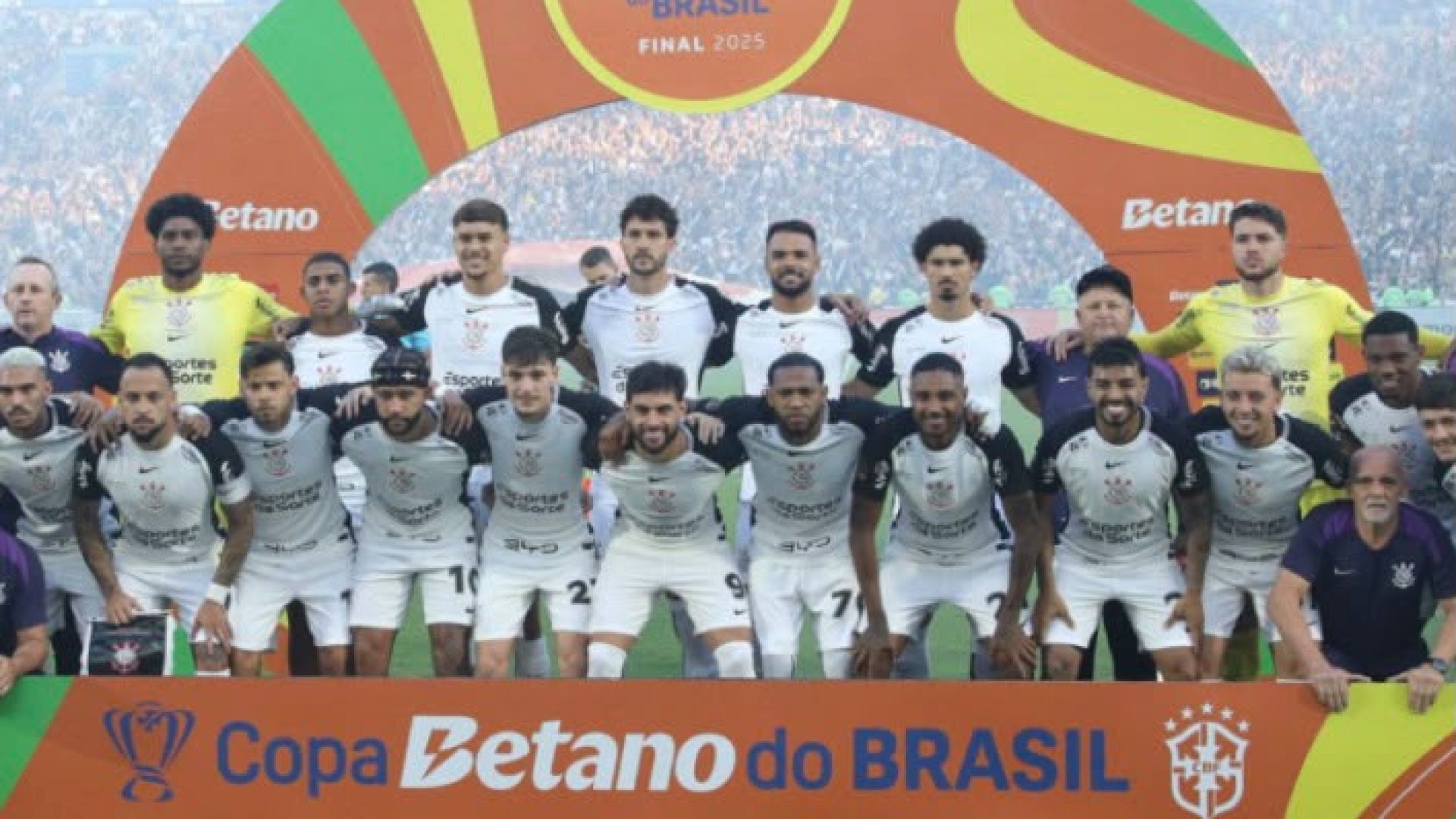 Copa do Brasil bilionária: CBF abre negociações e coloca Globo sob pressão