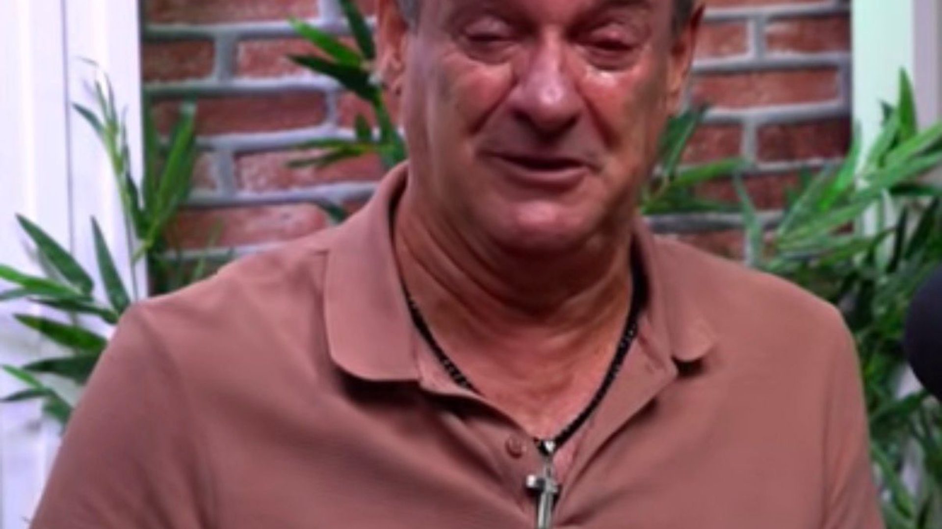 O preço do apito: entre os aplausos de Maluf e o silêncio da filha