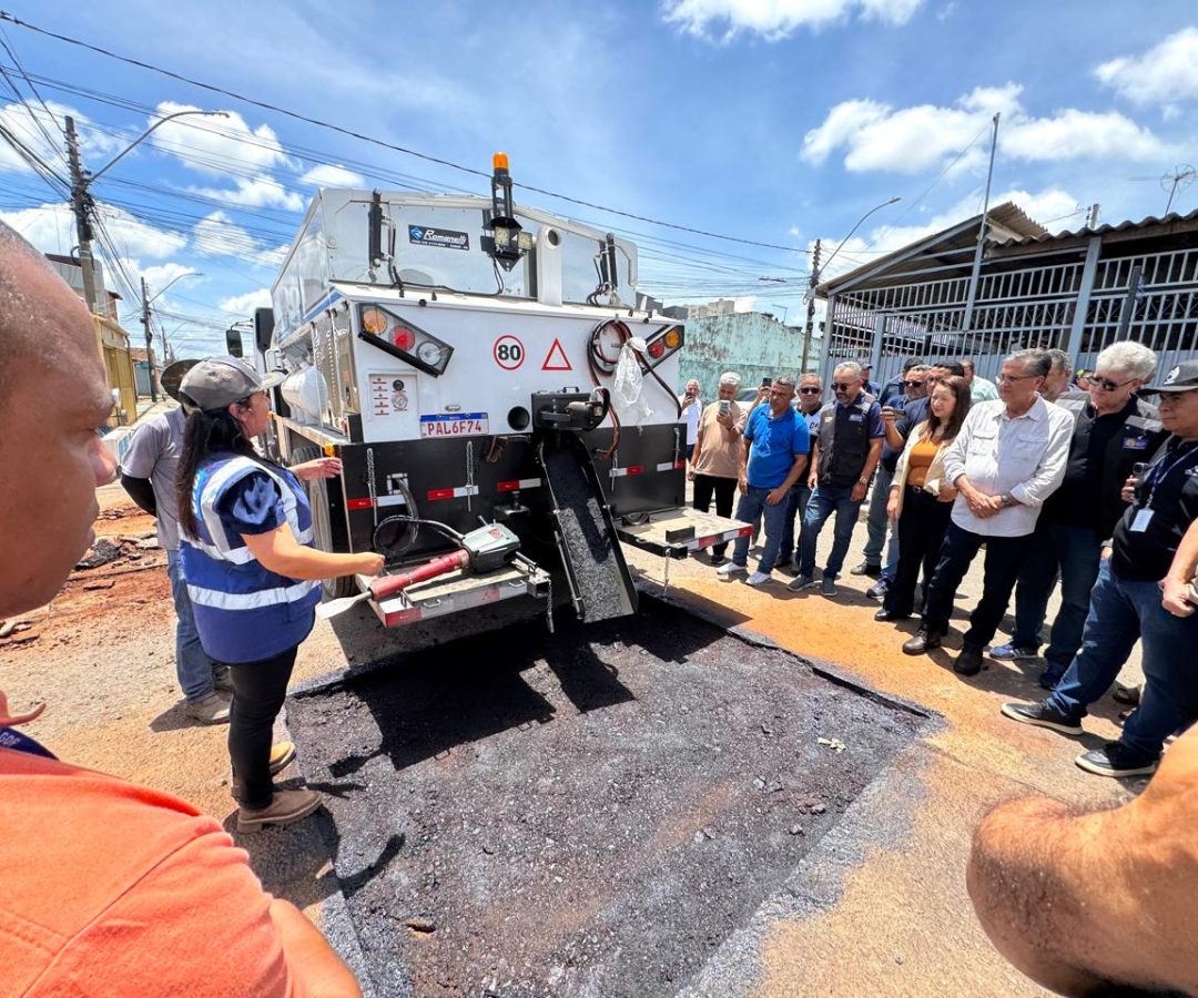 Novacap investe em caminhões térmicos para ampliar ações de manutenção asfáltica