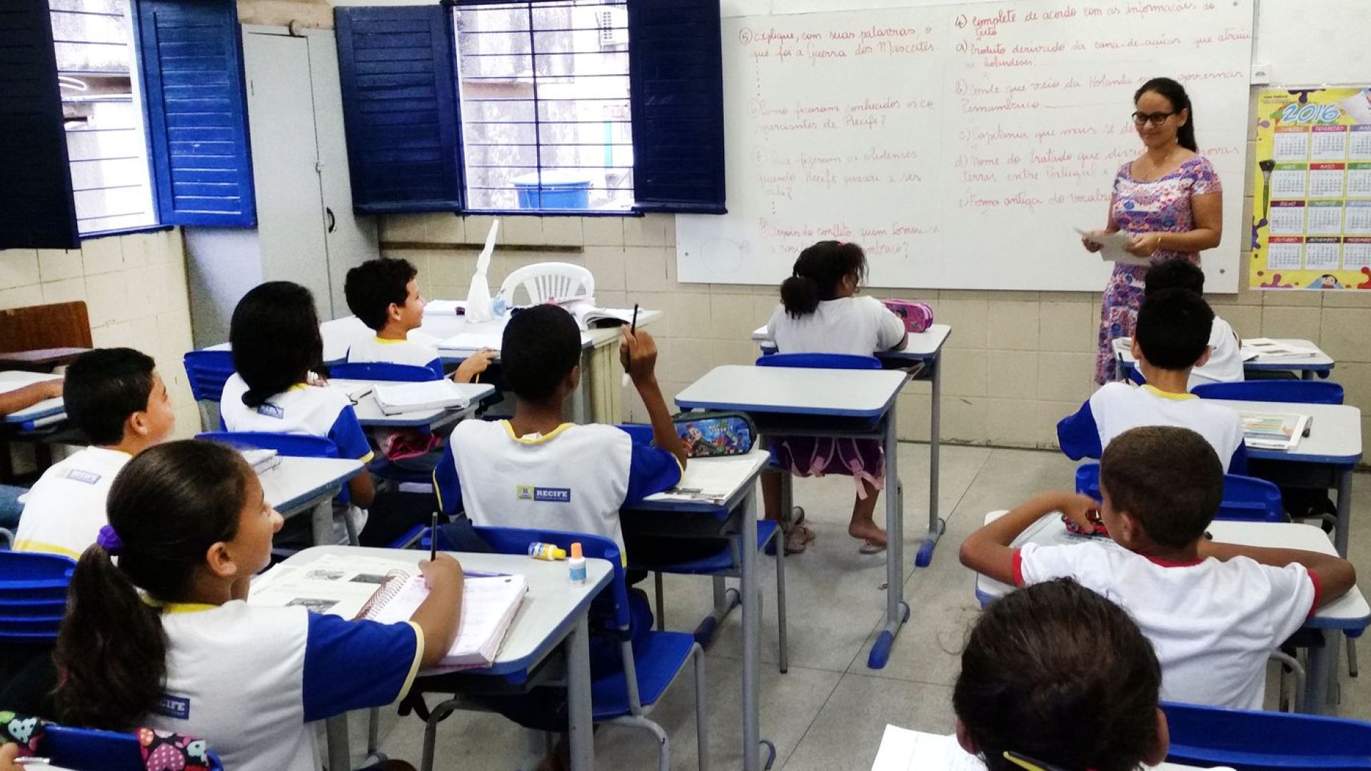 Escolas terão conteúdos de prevenção à violência contra a mulher
