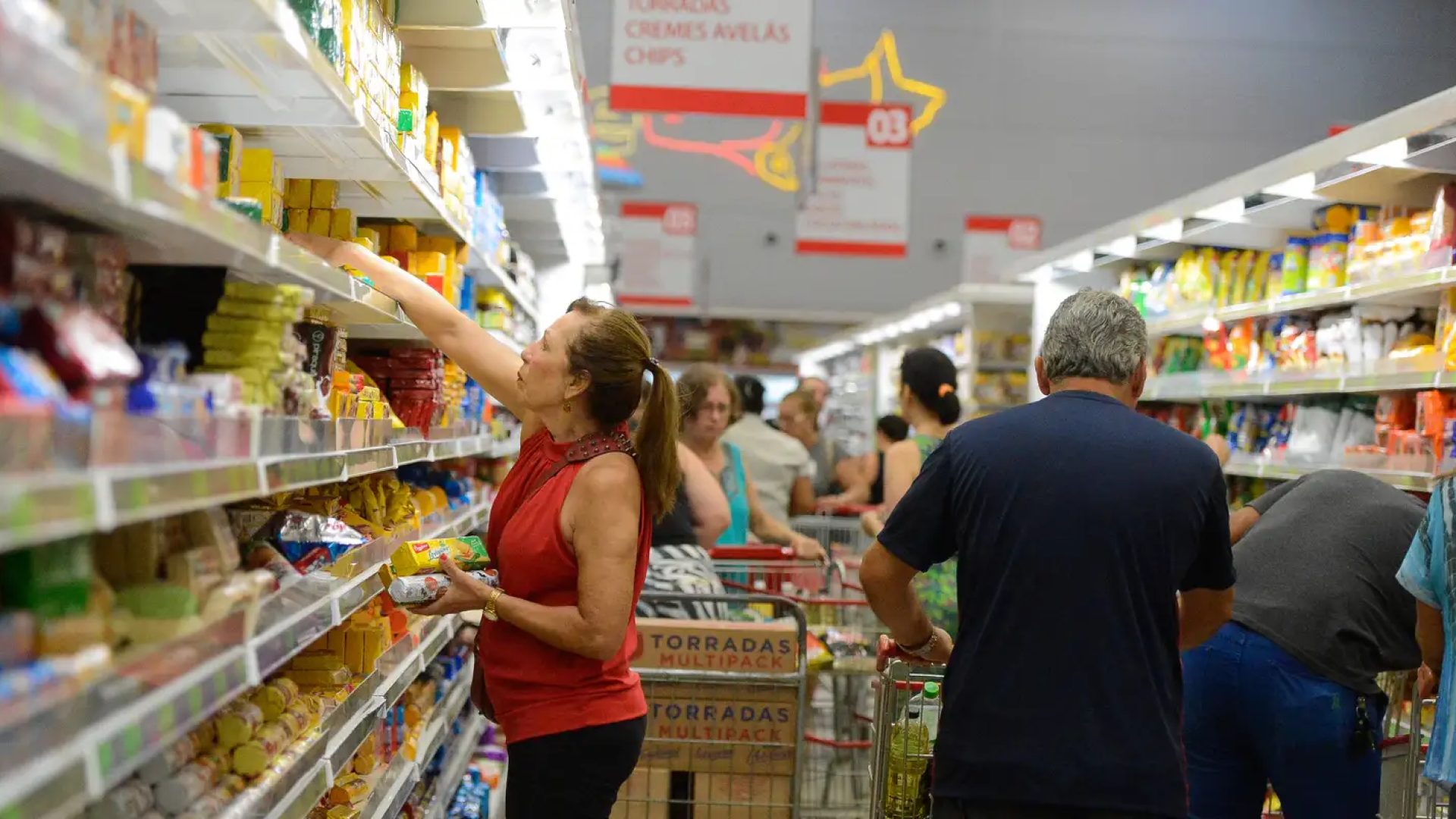 Mudanças no vale-alimentação ajuda a combater inflação , diz Abras