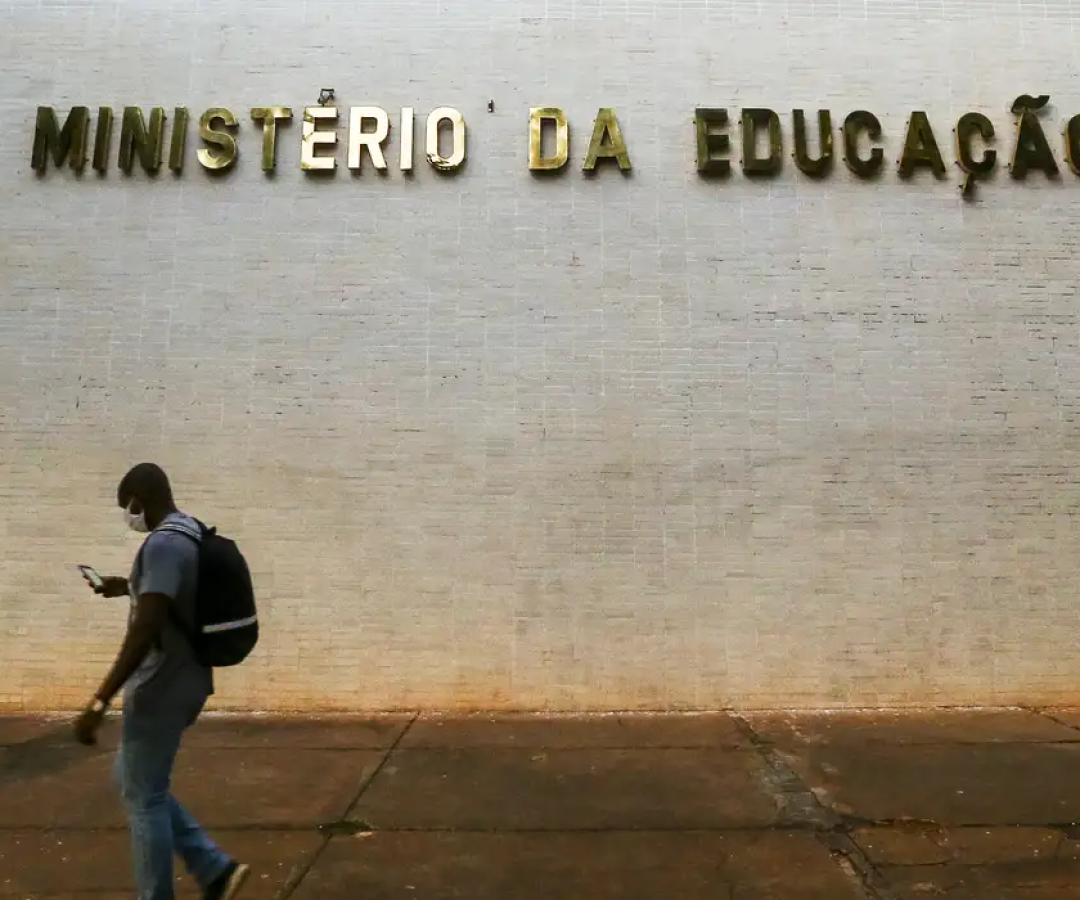Mec abre adesão ao Sisu+ 2026 para instituições públicas