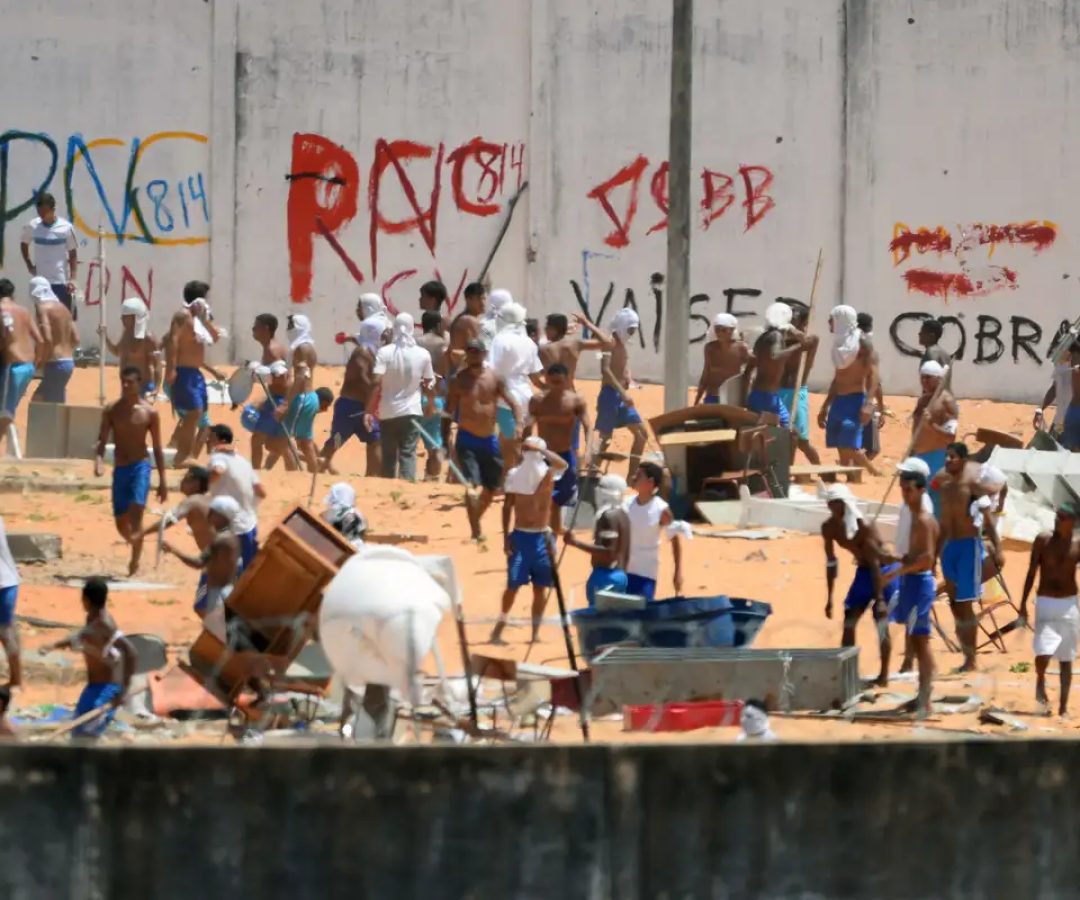 Brasil no Mundo discute impacto de decisão dos EUA sobre facções