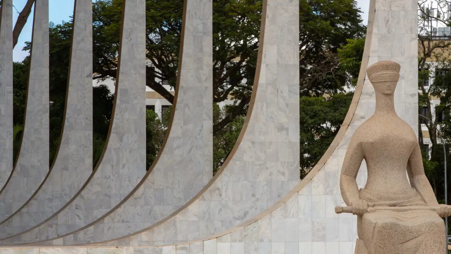 Por unanimidade, STF valida prisões de Bolsonaro e mais 6 condenados