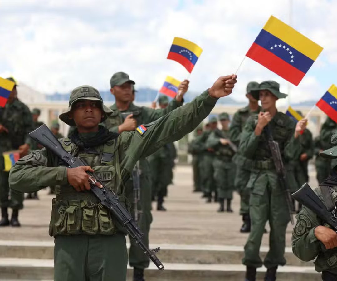 112420742-members-of-the-bolivarian-armed-forces-take-part-in-a-military-exercise-at-fort-tiuna-in-c.jpeg