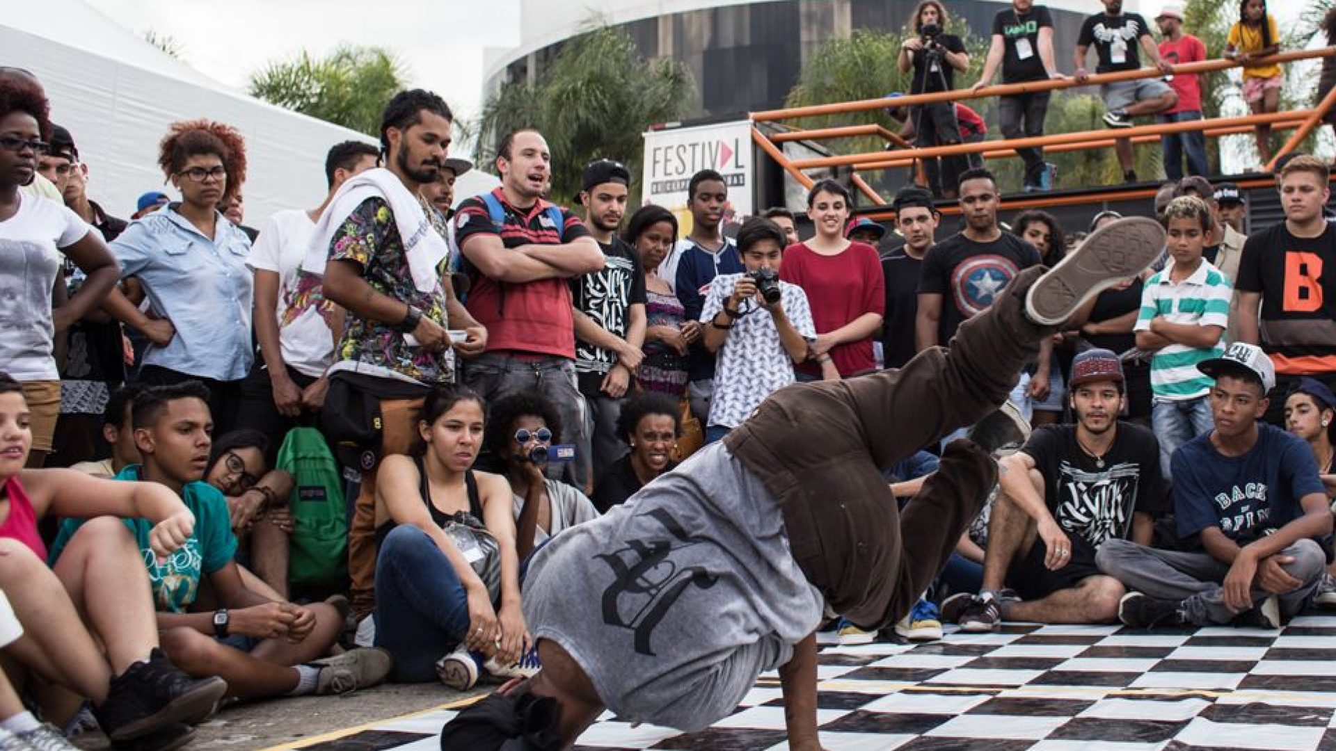Eleição virtual define representantes do Comitê do Hip Hop no DF