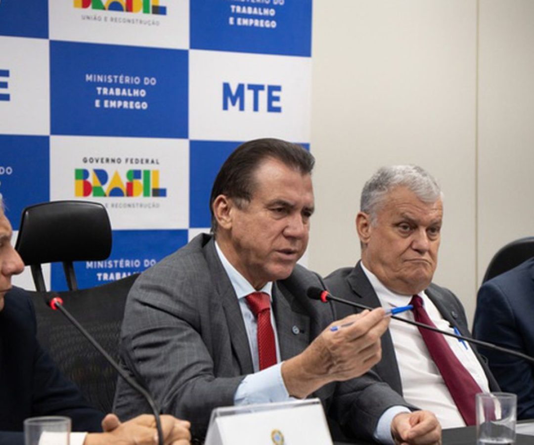 Taxistas pedem ao governo linha de crédito para renovação de frota