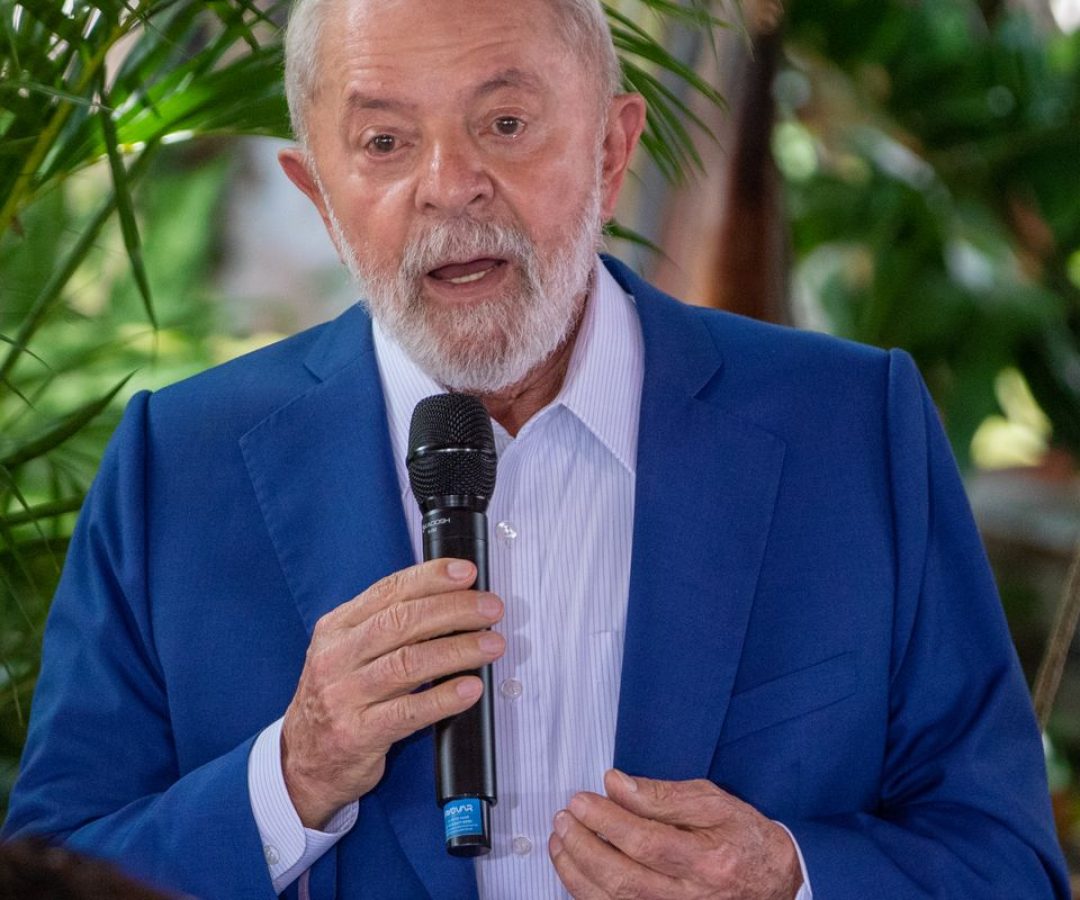 “Não podemos nos conformar com homens matando mulheres”, diz Lula