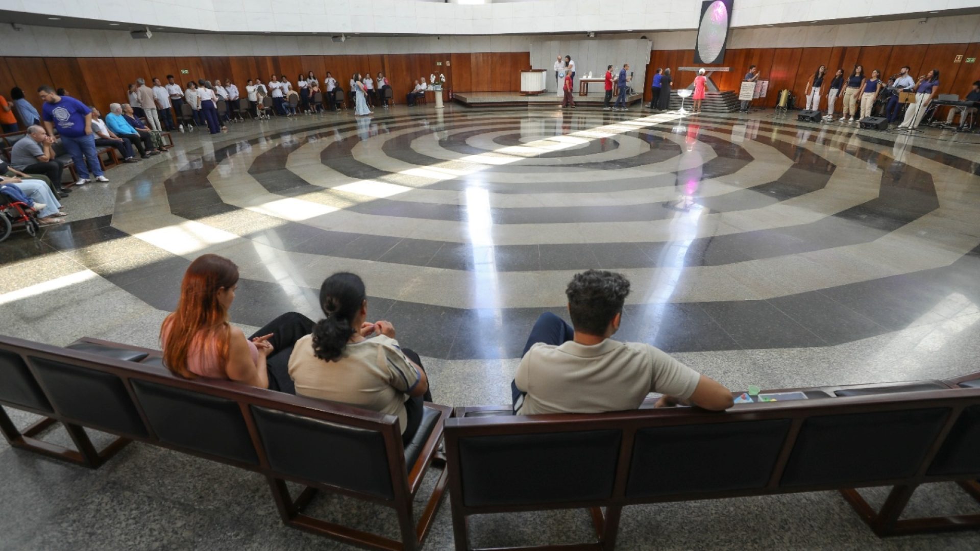 Rota da Paz atrai turistas em busca de espiritualidade no Carnaval de Brasília