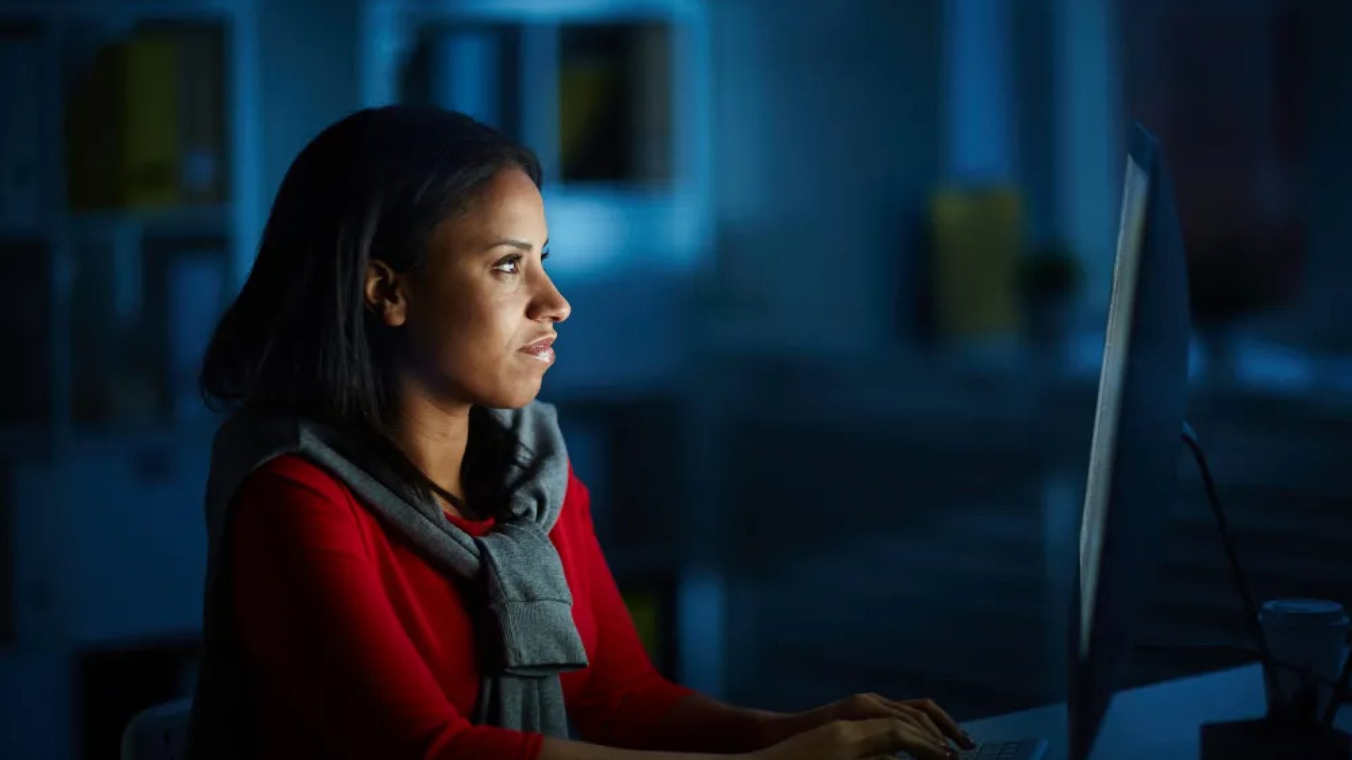 UFMG abre 10 mil vagas gratuitas em curso online com certificado