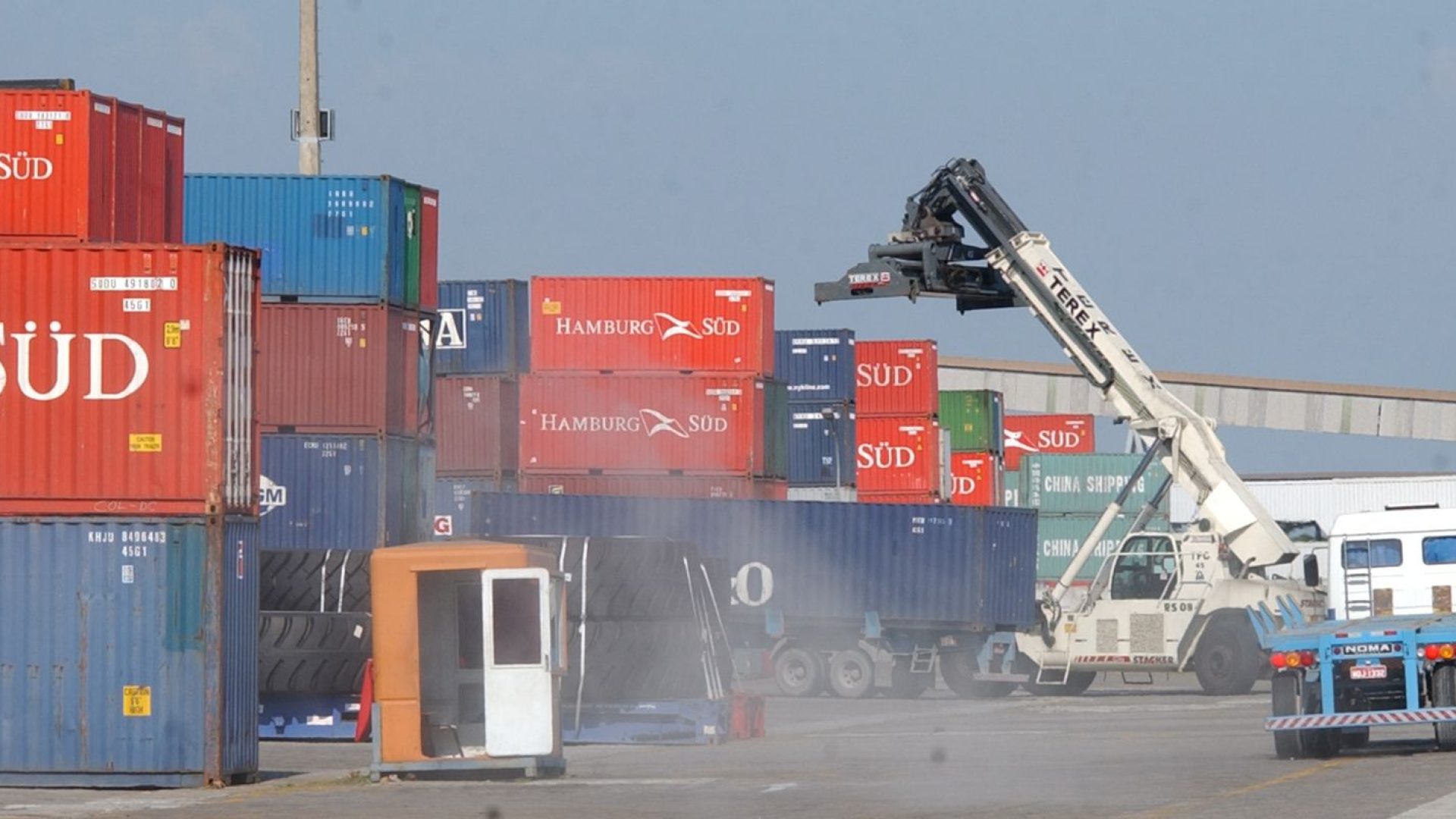 Exportações aos EUA crescem pela primeira vez após tarifaço de Trump
