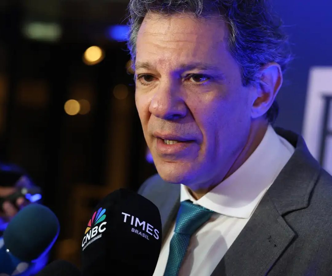 “Dia muito importante para o Brasil”, diz Haddad sobre isenção do IR