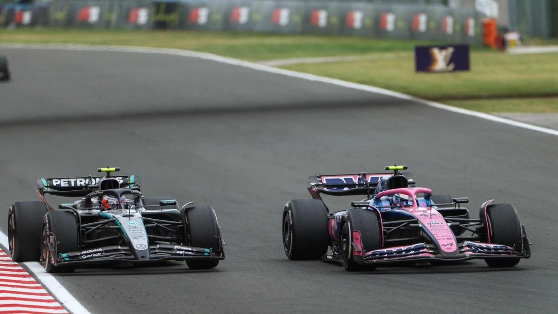Sem garantias de que Mercedes terá melhor motor em 26