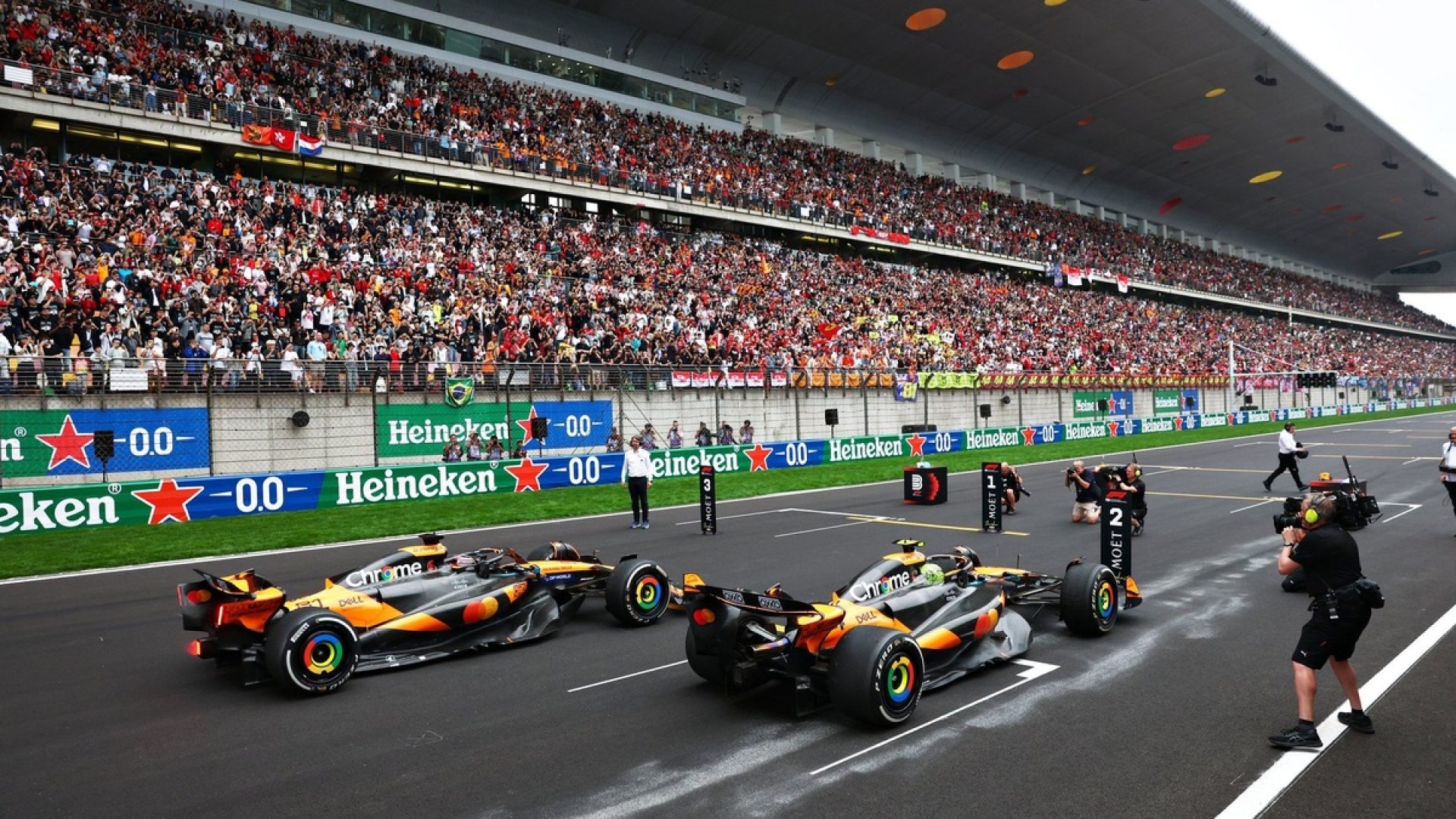 Jos Verstappen aponta "diferença" entre carros da McLaren