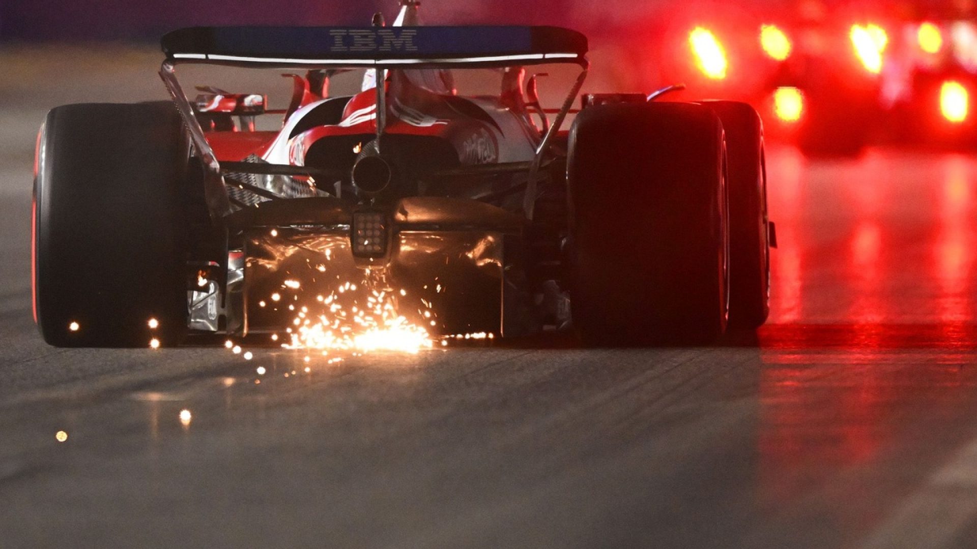 Vasseur defende Ferrari: "Temporada não é um desastre"