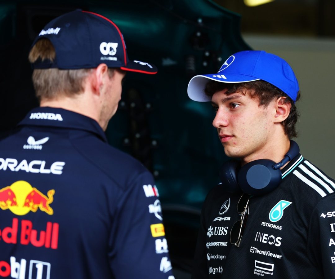 F1:Verstappen exigiu pedido de desculpas da RBR a Kimi, diz site