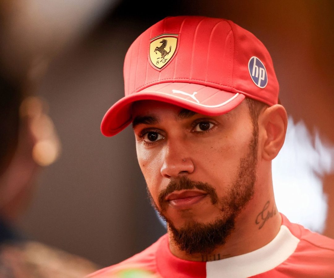 Hamilton descarta conversas sobre aposentadoria
