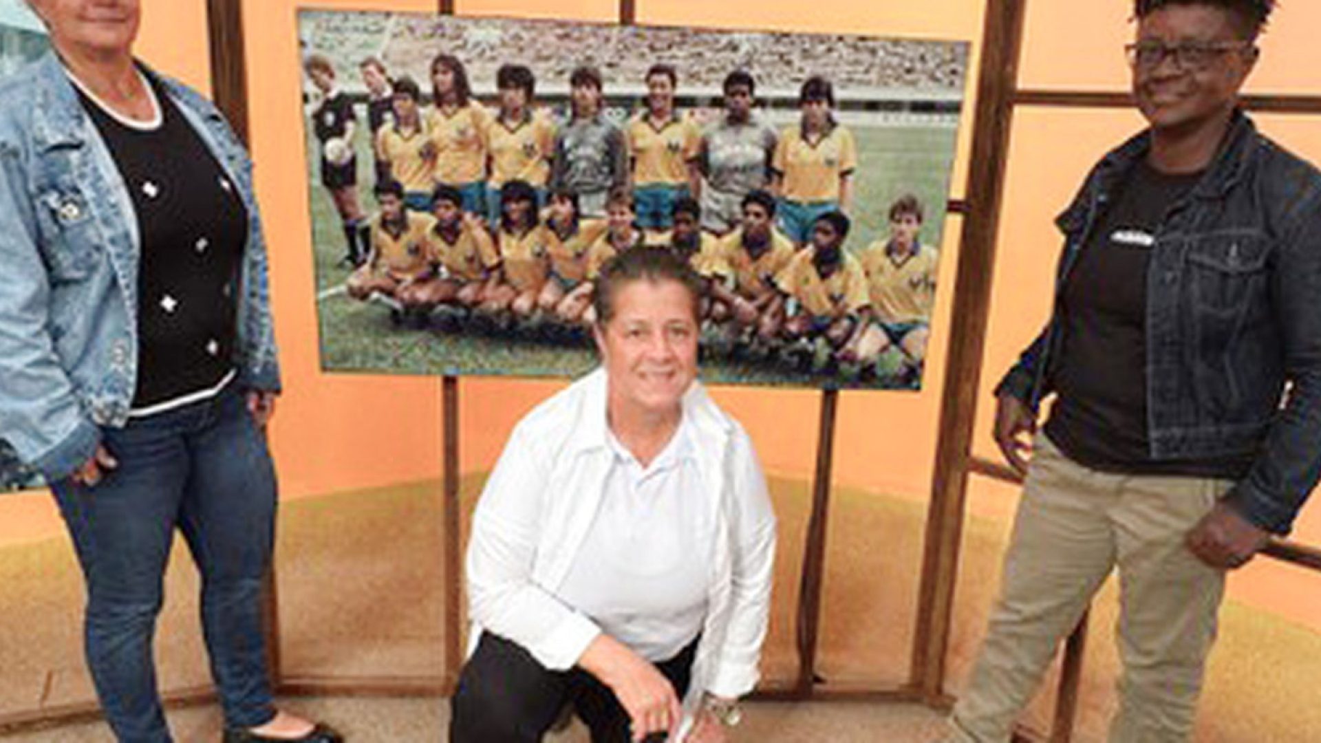 Pioneiras do futebol contam trajetória no programa Sem Censura