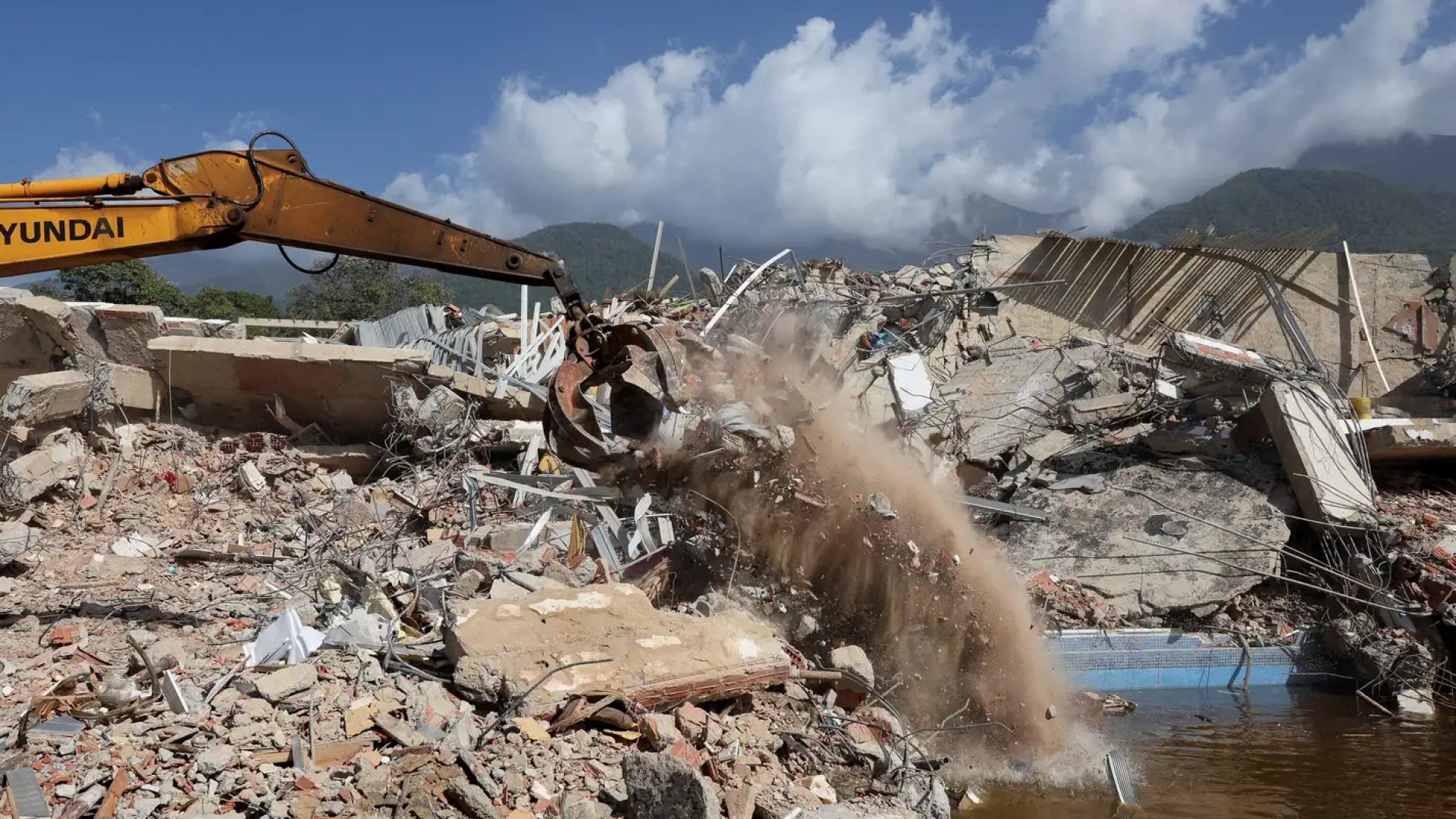Número de mortos por terremotos na Venezuela sobe para 2.645