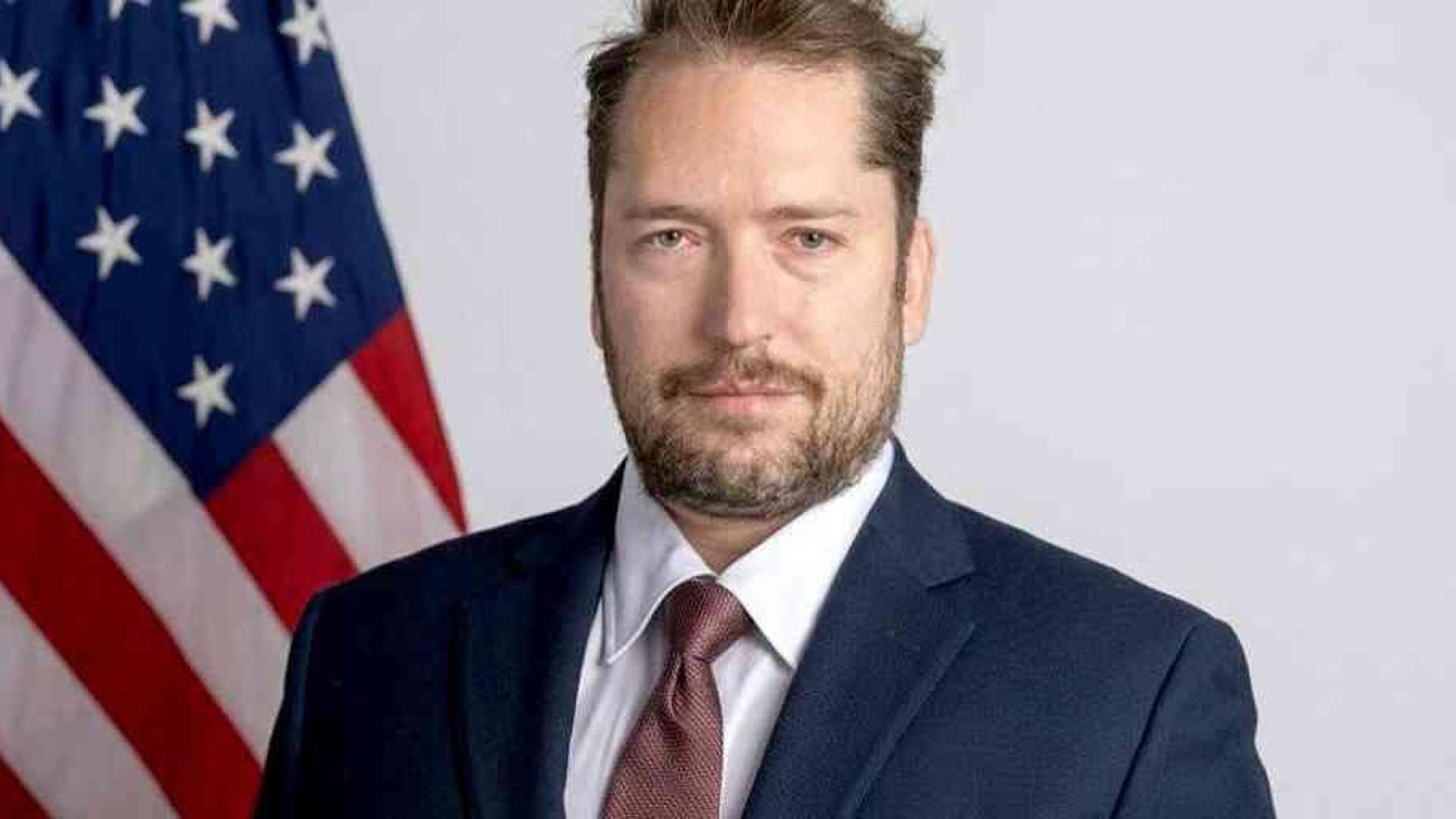 Itamaraty confirma revogação de visto de assessor de Trump