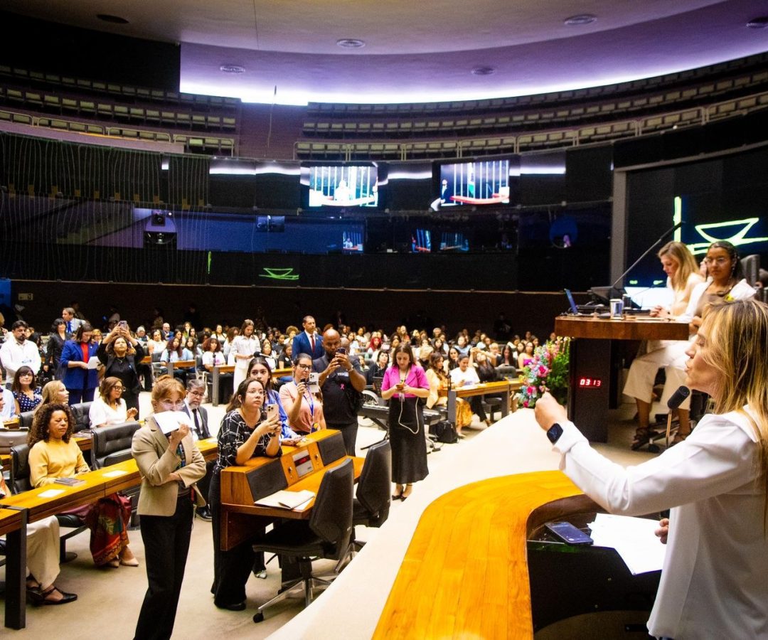 Câmara dos Deputados celebra Dia das Meninas com emoção e representatividade