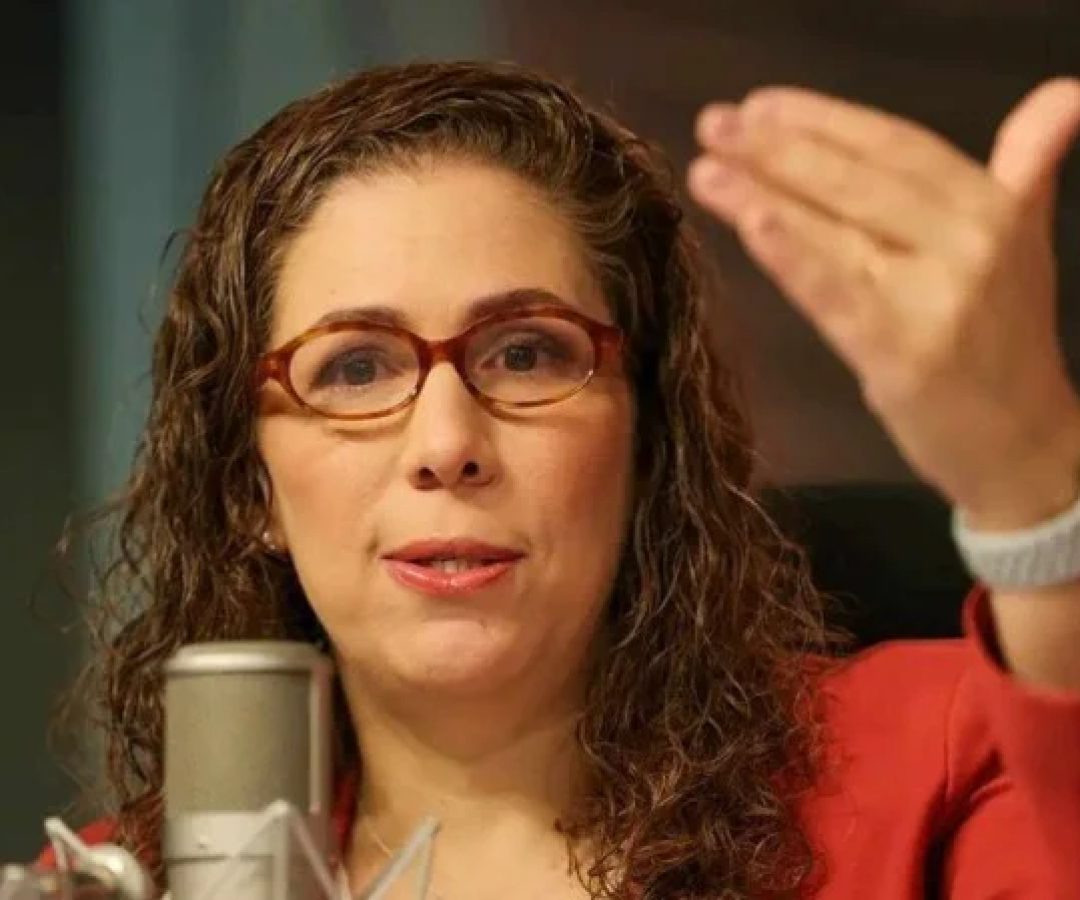 A ministra da Gestão e da Inovação em Serviços Públicos, Esther Dweck, participou do programa Bom dia, Ministro, terça-feira (16/12) -  (crédito: Fabio Rodrigues-Pozzebom/Agência Brasil)