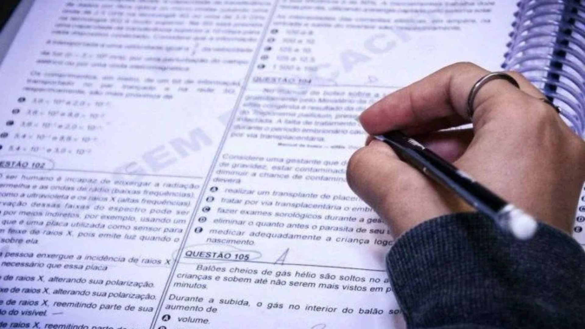 Edital oferece 50 vagas imediatas e forma&ccedil;&atilde;o de cadastro de reserva para o cargo de Auditor de Controle Externo -  (crédito: Kayo Magalh&atilde;es/CB/D.A Press)