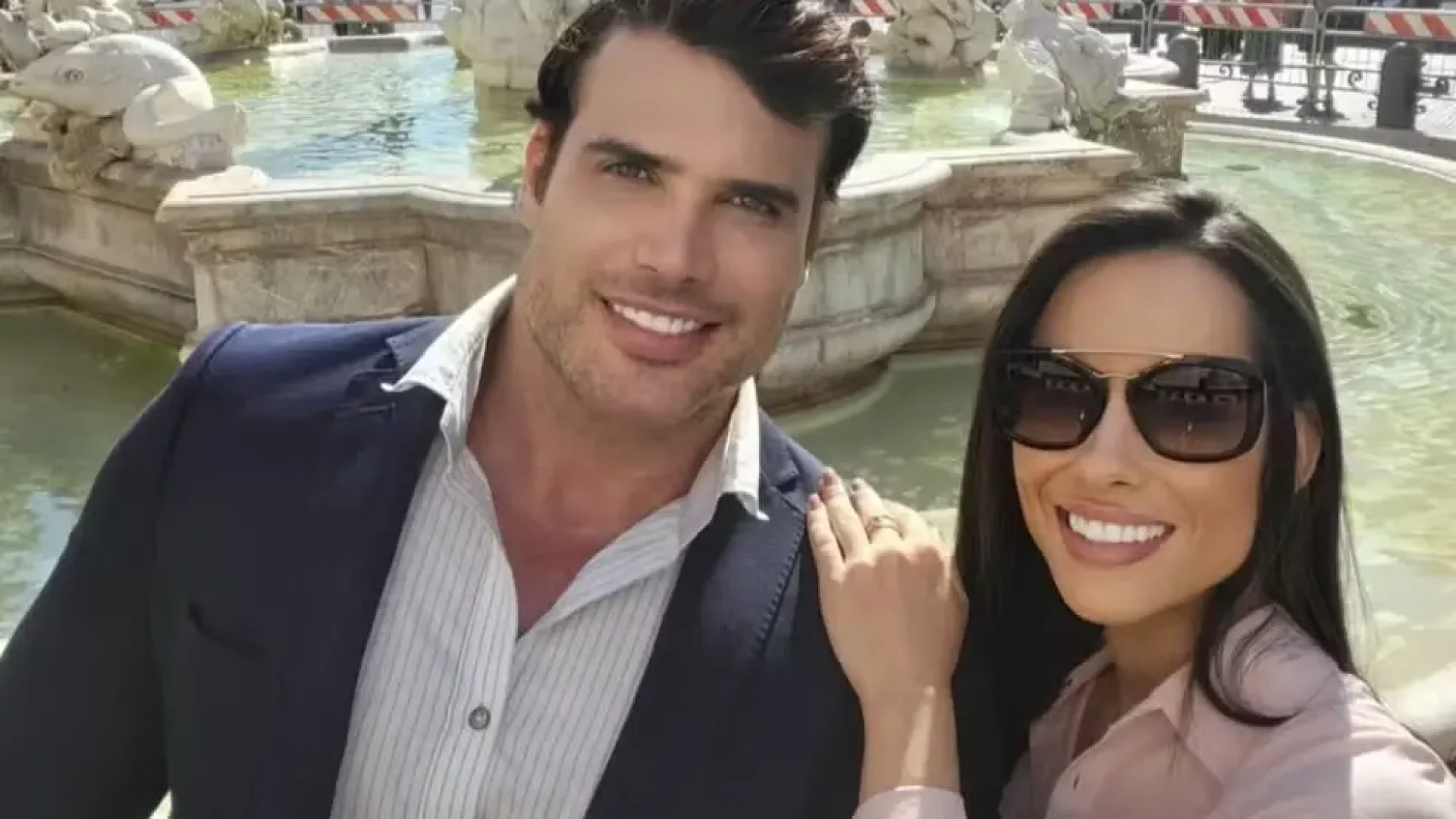 A delegada Ana Paula Lamego Balbino, esposa de Ren&ecirc; da Silva Nogueira J&uacute;nior, acusado de matar o gari Laudemir de Souza Fernandes, teve a licen&ccedil;a m&eacute;dica renovada  -  (crédito: Redes sociais/Reprodu&ccedil;&atilde;o)