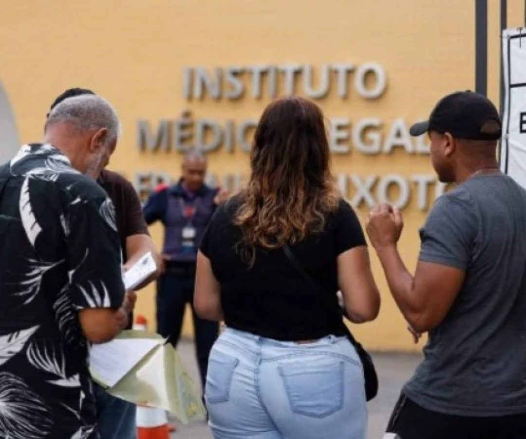 Força-tarefa no IML do Rio acelera liberação de corpos após megaoperação letal