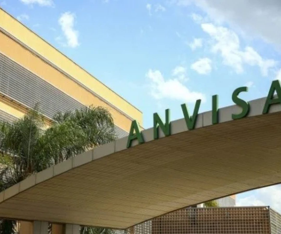 O clobutinol é um princípio ativo usado principalmente em antitussígenos, medicamentos indicados para aliviar a tosse -  (crédito: Marcelo Camargo - Agência Brasil )