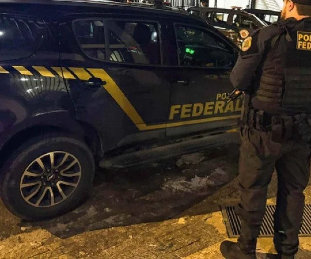 Operação da PF contra esquema de  R$ 1 bi prende MC Ryan SP,e Poze do Rodo e outros influenciadores -  (crédito: Reprodução/ Polícia Federal)