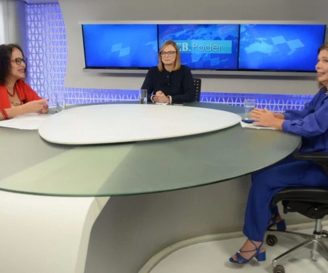 'A ciência pode ajudar no enfrentamento do feminicídio', diz Luciana Santos
