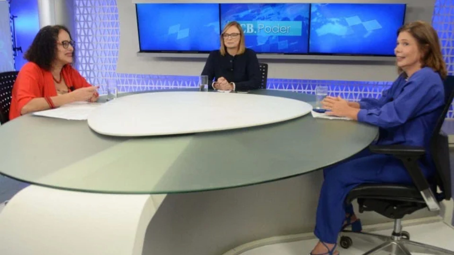 'A ciência pode ajudar no enfrentamento do feminicídio', diz Luciana Santos